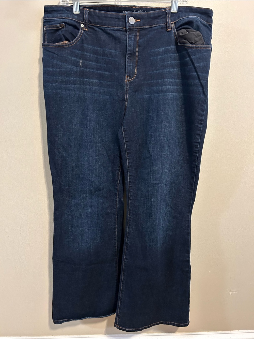 Chicos The Platinum Flare Jeans Womens Size 3 Regular Dark Wash Denim Stretch XL